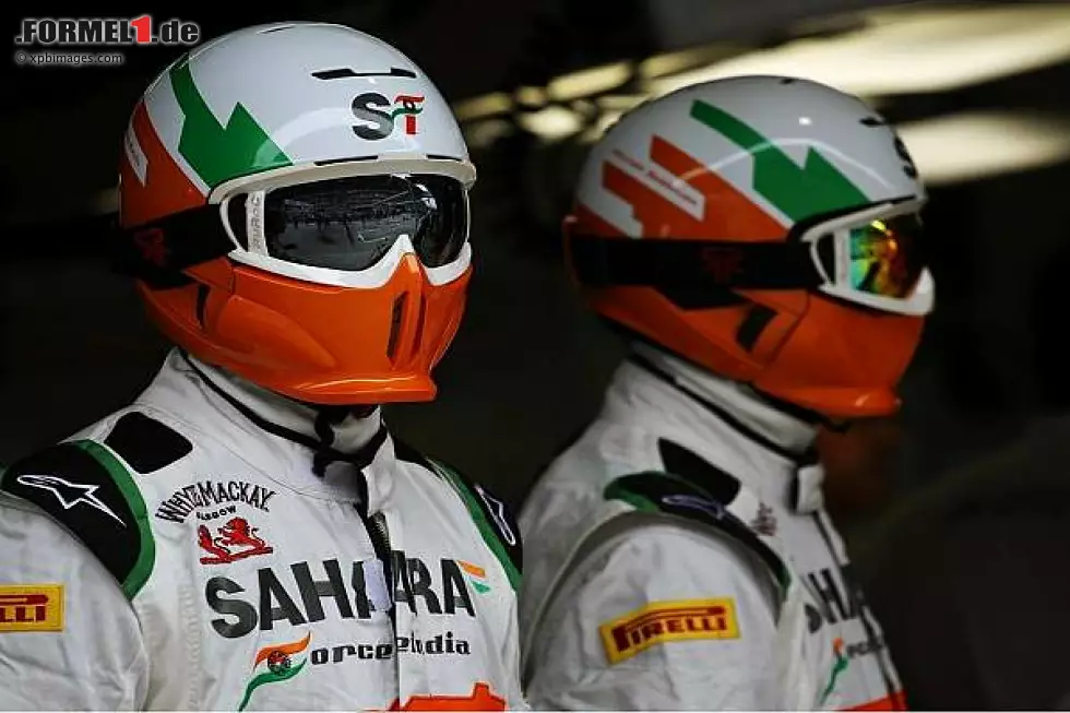 Foto zur News: Force-India-Mechaniker