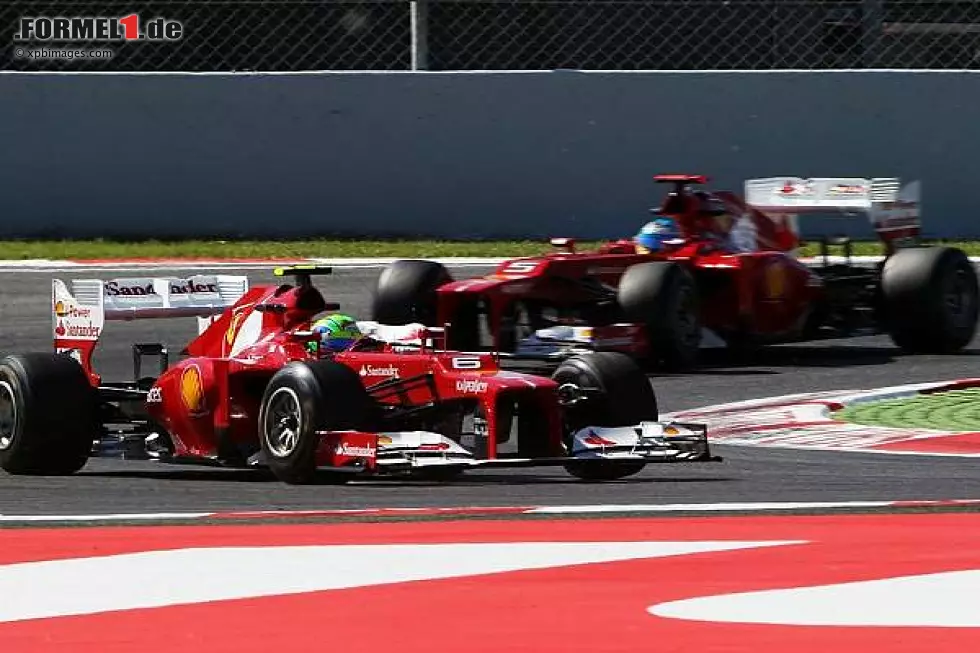 Foto zur News: Felipe Massa, Fernando Alonso
