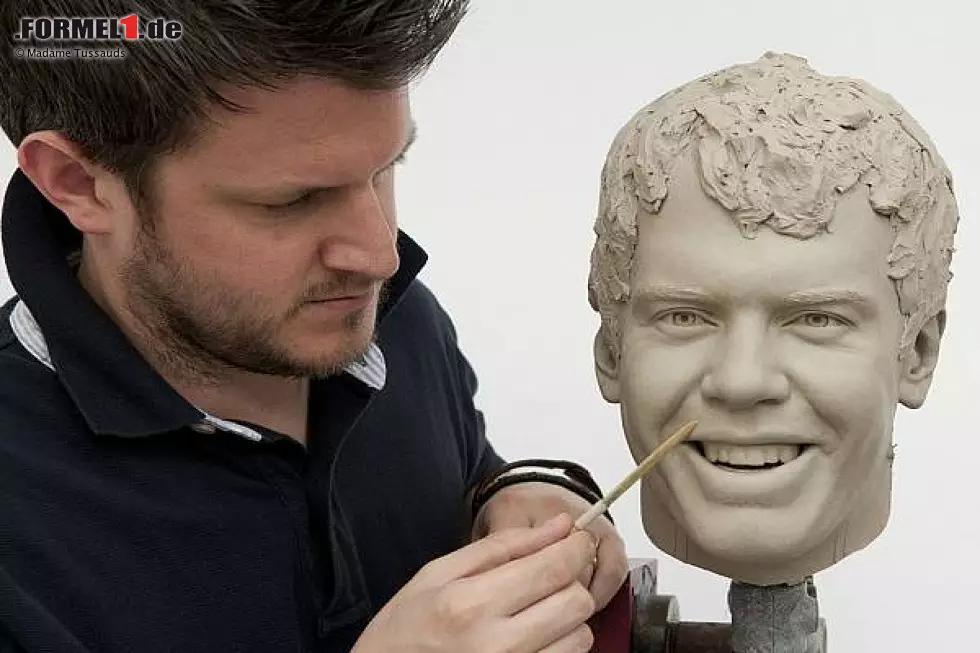 Foto zur News: Wachsfigur Sebastian Vettel