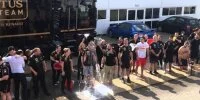 Foto zur Video: Ice-Bucket-Challenge bei Lotus