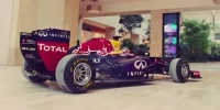 Foto zur Video: Red Bull dreht Donuts in der Yas Mall