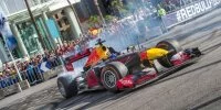 Foto zur Video: Red-Bull-Showrun: Sainz gibt im Libanon Gas
