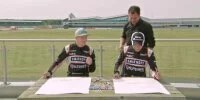 Foto zur Video: "The Hulk" zeichnet seinen Force-India-Schlitten