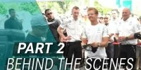 Foto zur Video: Boxenstopp: Rosberg & Hamilton am Schlagschrauber