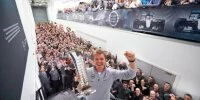 Foto zur Video: Nico Rosberg: Team-Empfang in Brackley