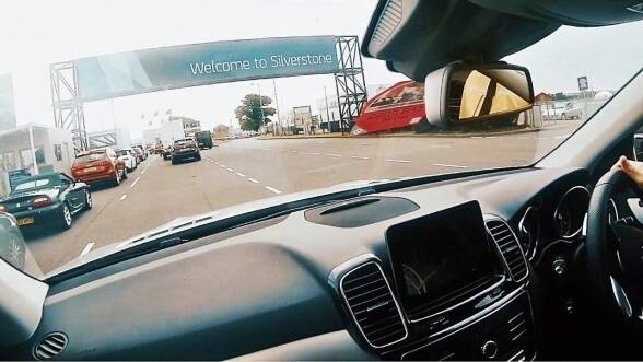 Mercedes: Von Brackley nach Silverstone ... Mercedes: Von Brackley nach Silverstone ...
