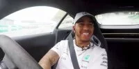 Foto zur Video: Malaysia: Schnelle Runde mit Lewis Hamilton