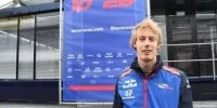 Foto zur Video: Wo Gasly &amp; Hartley zwischen den Tests rasten