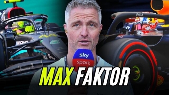 Foto zur Video: Ralf: Verstappen hat &amp;quot;höheren Speed&amp;quot; als Hamilton